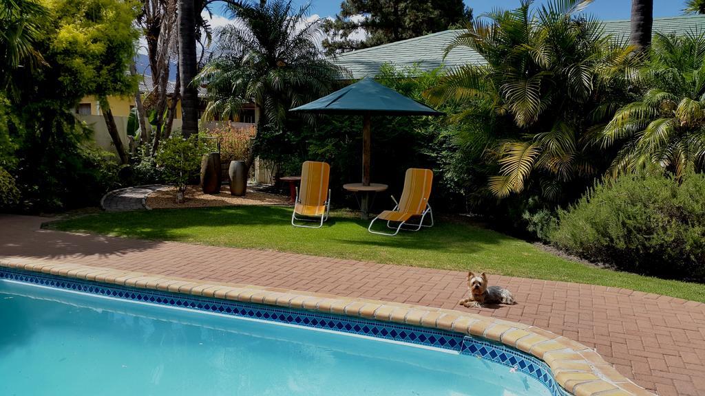 Eikepark Self Catering Lägenhet Stellenbosch Exteriör bild