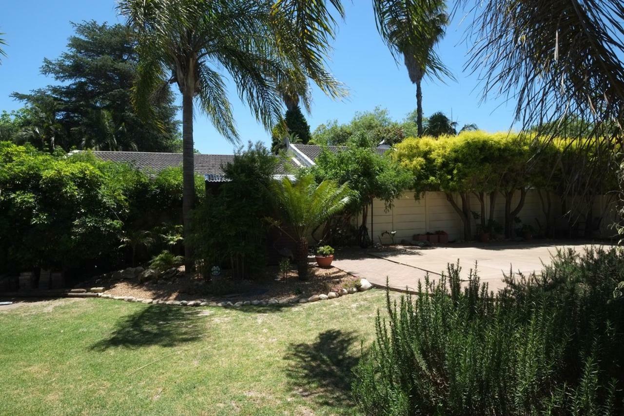Eikepark Self Catering Lägenhet Stellenbosch Exteriör bild